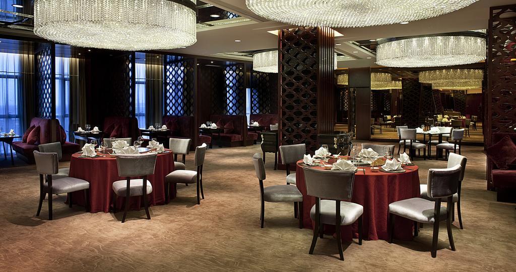 Ramada Plaza Lianyungang Hotel Buitenkant foto