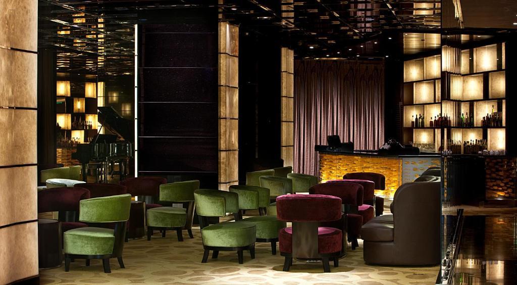 Ramada Plaza Lianyungang Hotel Buitenkant foto