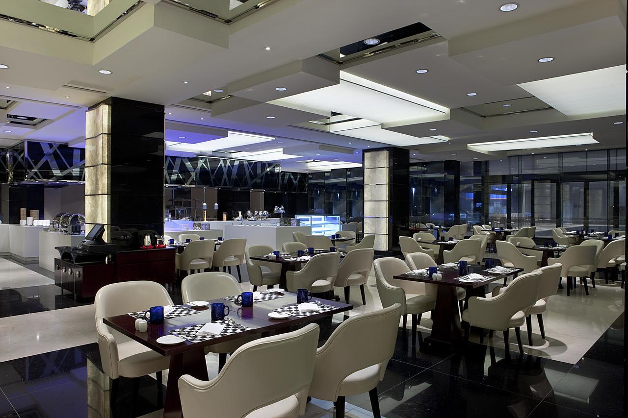 Ramada Plaza Lianyungang Hotel Buitenkant foto